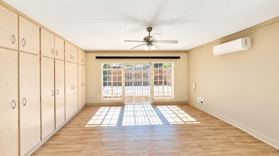 3 Bedroom Property for Sale in Wilkoppies North West